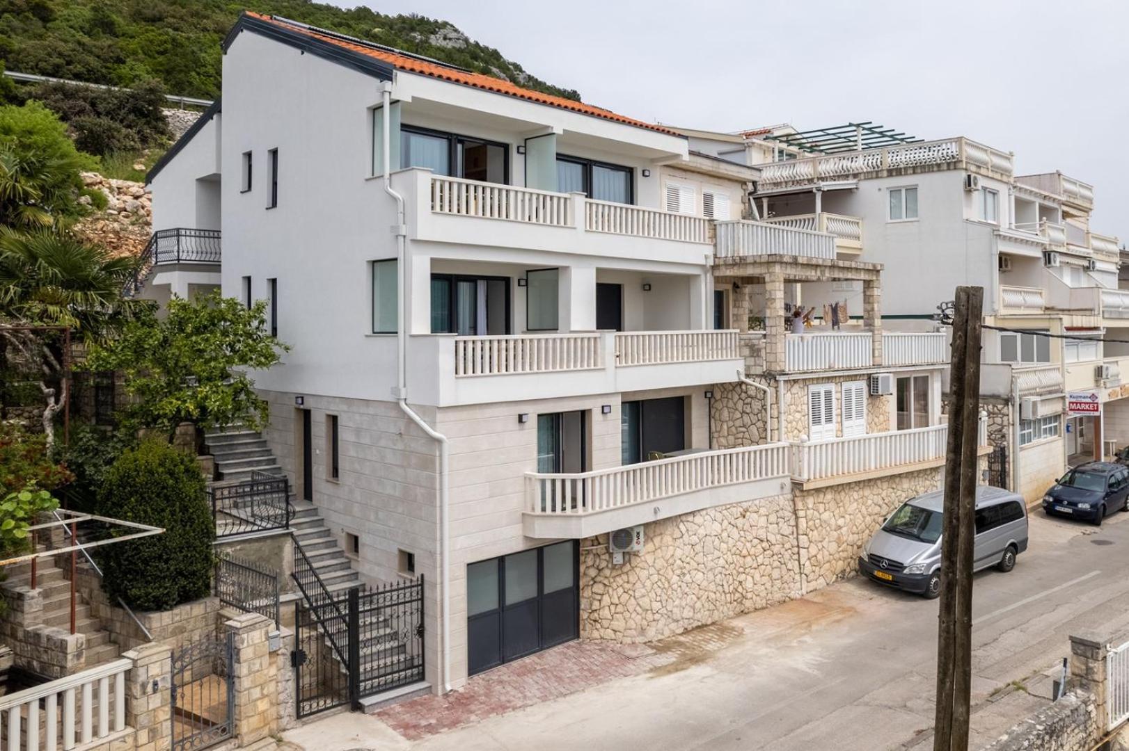 Villa Emina Sa Privatnom Plazom I Parkingom Неум Экстерьер фото